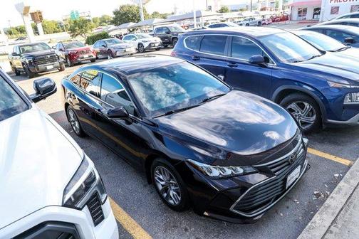 2021 Toyota Avalon XLE