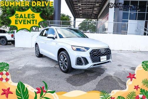 2022 Audi Q5 45 S line Premium Plus
