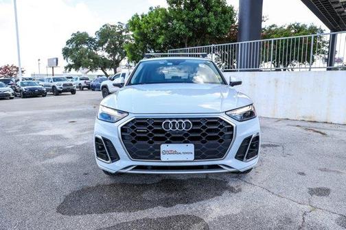 2022 Audi Q5 45 S line Premium Plus