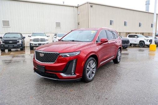 2022 Cadillac XT6 Premium Luxury FWD