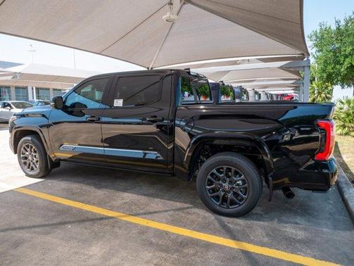 2025 Toyota Tundra Platinum