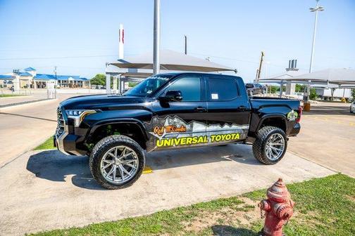 2025 Toyota Tundra Platinum