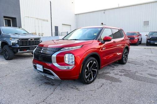 2023 Mitsubishi Outlander PHEV SEL