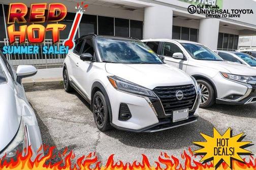 2023 Nissan Kicks SR