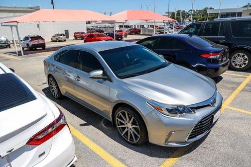 2016 Toyota Avalon XLE Plus