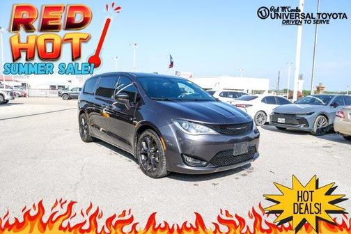 2019 Chrysler Pacifica Touring Plus