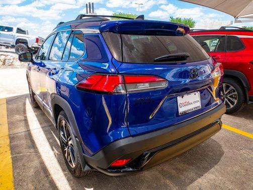 2025 Toyota Corolla Cross Hybrid XSE