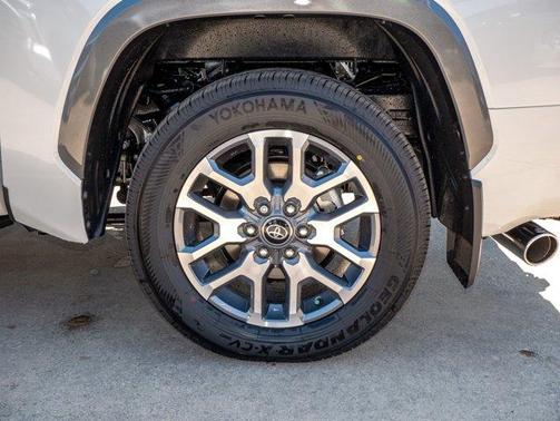 2025 Toyota Tundra Hybrid 1794 Edition