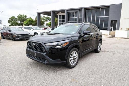 2022 Toyota Corolla Cross LE