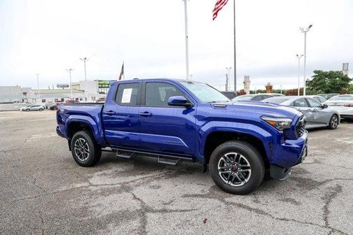 2024 Toyota Tacoma Hybrid TRD