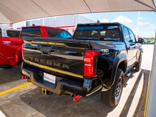 2025 Toyota Tacoma TRD Off Road