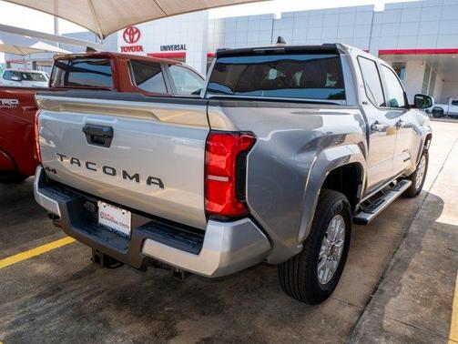 2025 Toyota Tacoma SR5