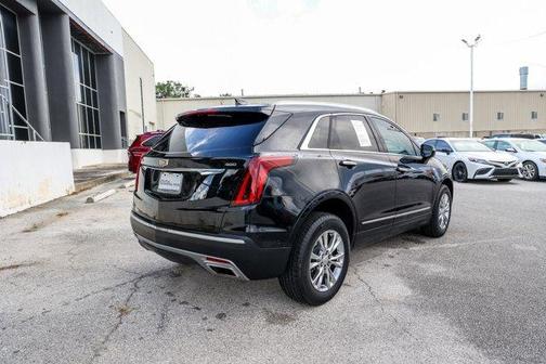 2020 Cadillac XT5 Premium Luxury