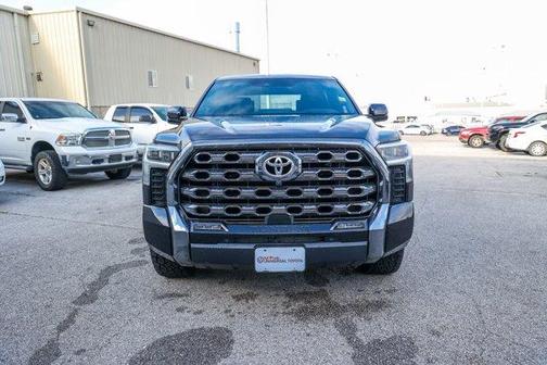 2023 Toyota Tundra Platinum