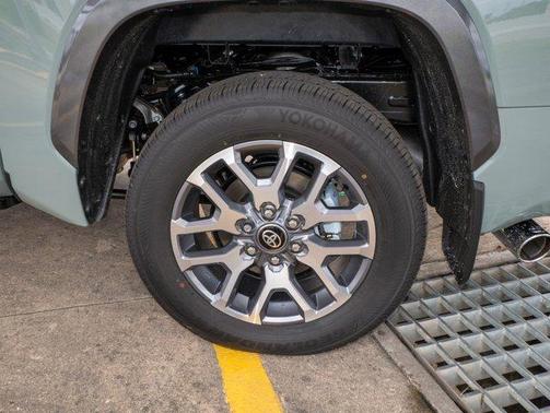 2025 Toyota Tundra Hybrid 1794 Edition