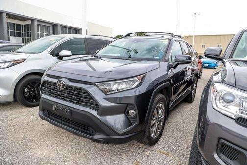 2021 Toyota RAV4 XLE Premium