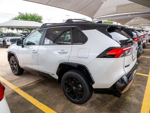 2025 Toyota RAV4 Hybrid XSE