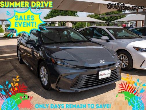 2025 Toyota Camry LE