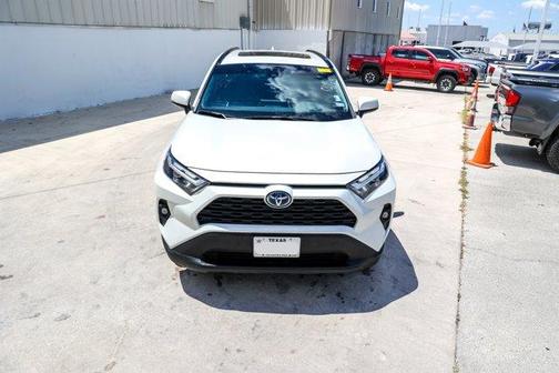 2022 Toyota RAV4 Hybrid XLE Premium