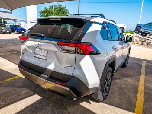 2025 Toyota RAV4 Hybrid Limited