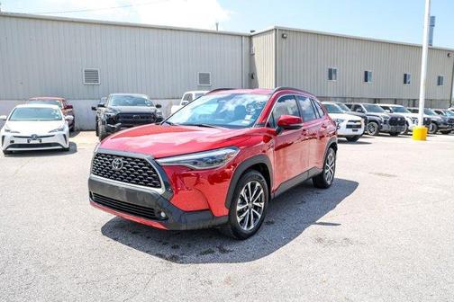 2023 Toyota Corolla Cross XLE