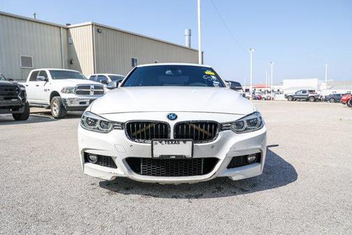 2017 BMW 330e iPerformance