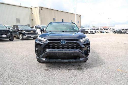 2022 Toyota RAV4 Hybrid XLE Premium