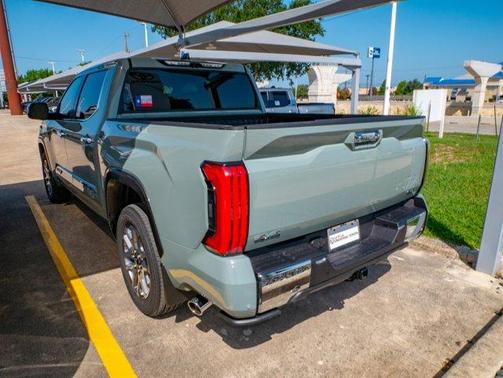 2025 Toyota Tundra Hybrid 1794 Edition