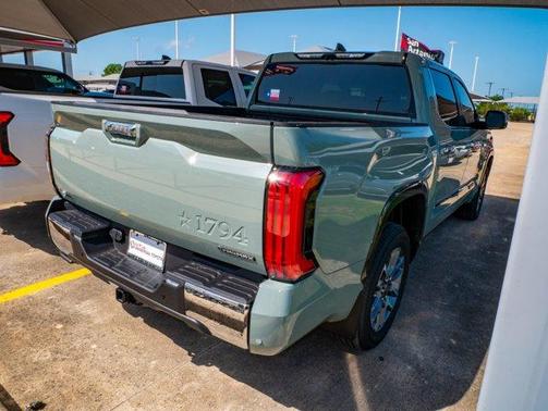 2025 Toyota Tundra Hybrid 1794 Edition