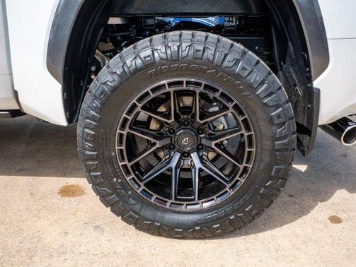 2025 Toyota Tundra Hybrid 1794 Edition