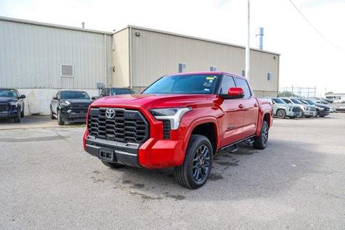 2022 Toyota Tundra SR5