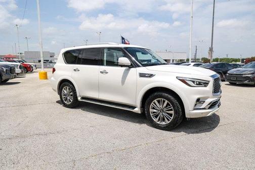 2021 INFINITI QX80 Luxe