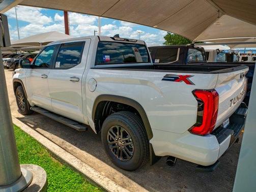 2025 Toyota Tundra SR5