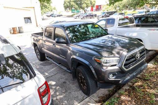 2017 Toyota Tacoma SR5