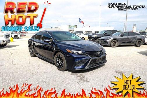 2022 Toyota Camry SE