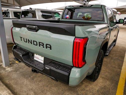 2025 Toyota Tundra SR5