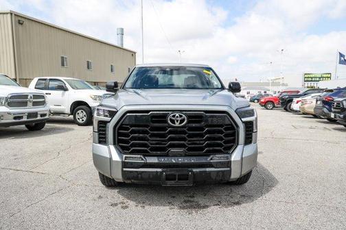 2022 Toyota Tundra SR5