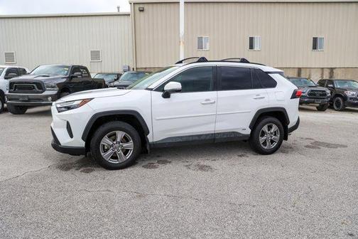 2024 Toyota RAV4 Hybrid XLE