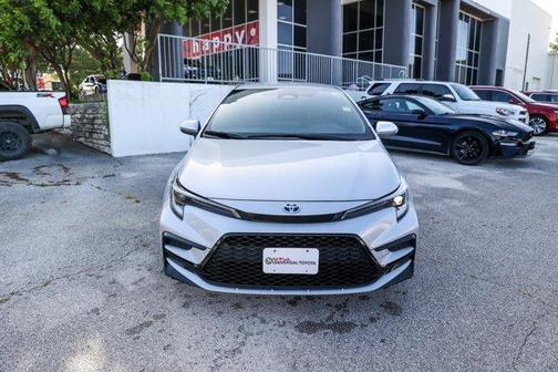 2024 Toyota Corolla Hybrid SE