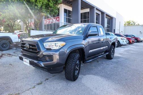 2022 Toyota Tacoma SR5