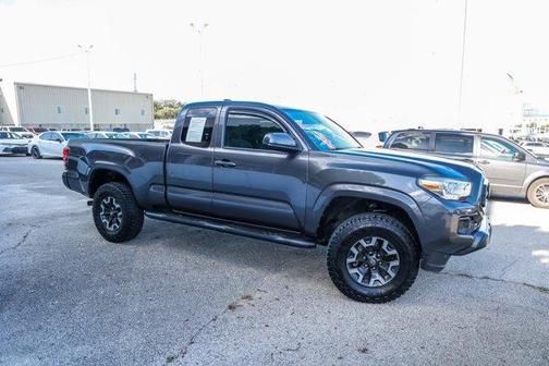 2022 Toyota Tacoma SR5