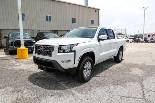2024 Nissan Frontier SV