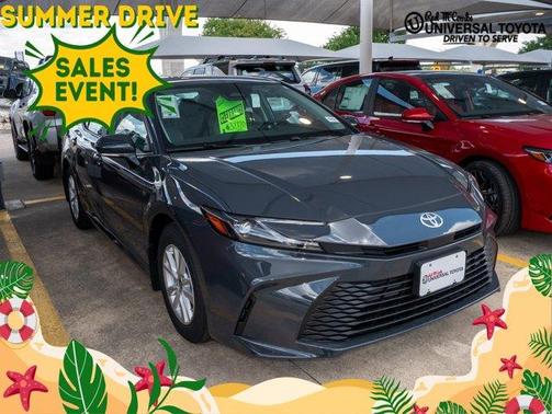 2025 Toyota Camry LE