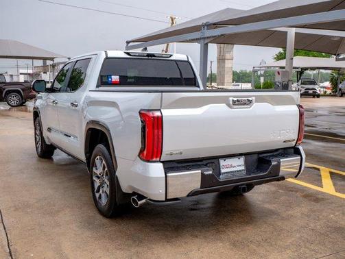 2025 Toyota Tundra Hybrid 1794 Edition
