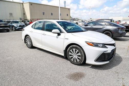 2021 Toyota Camry Hybrid LE