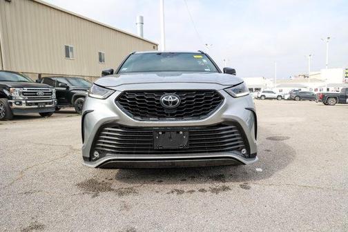 2023 Toyota Highlander XSE