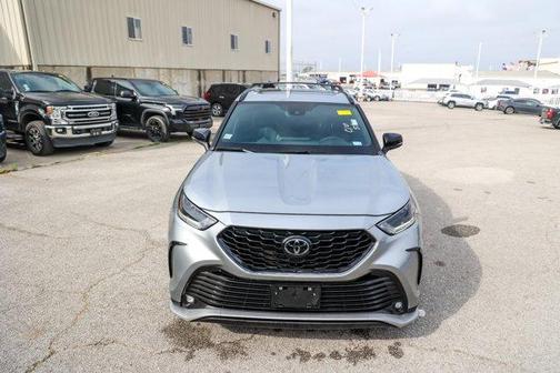 2023 Toyota Highlander XSE