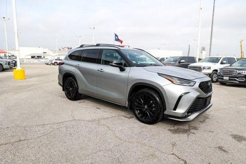 2023 Toyota Highlander XSE
