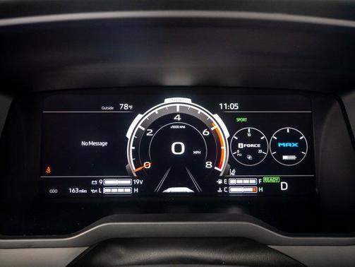 2025 Toyota Tundra Hybrid Platinum