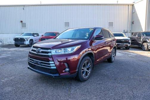 2017 Toyota Highlander LE
